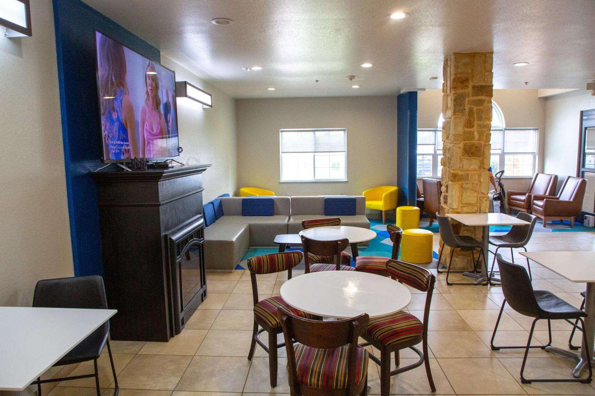 Microtel Inn & Suites By Wyndham Searcy Dış mekan fotoğraf